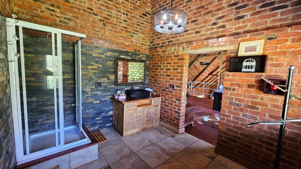 8 Bedroom Property for Sale in Skeerpoort North West